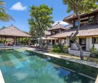 Вилла Cemara, Вилла на берегу моря Вилла Cemara, Вилла на берегу моря