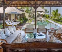 Вилла Cemara, Гостиная с видом на океан Вилла Cemara, Гостиная с видом на океан