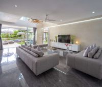 Вилла Paletu, Гостиная площадь